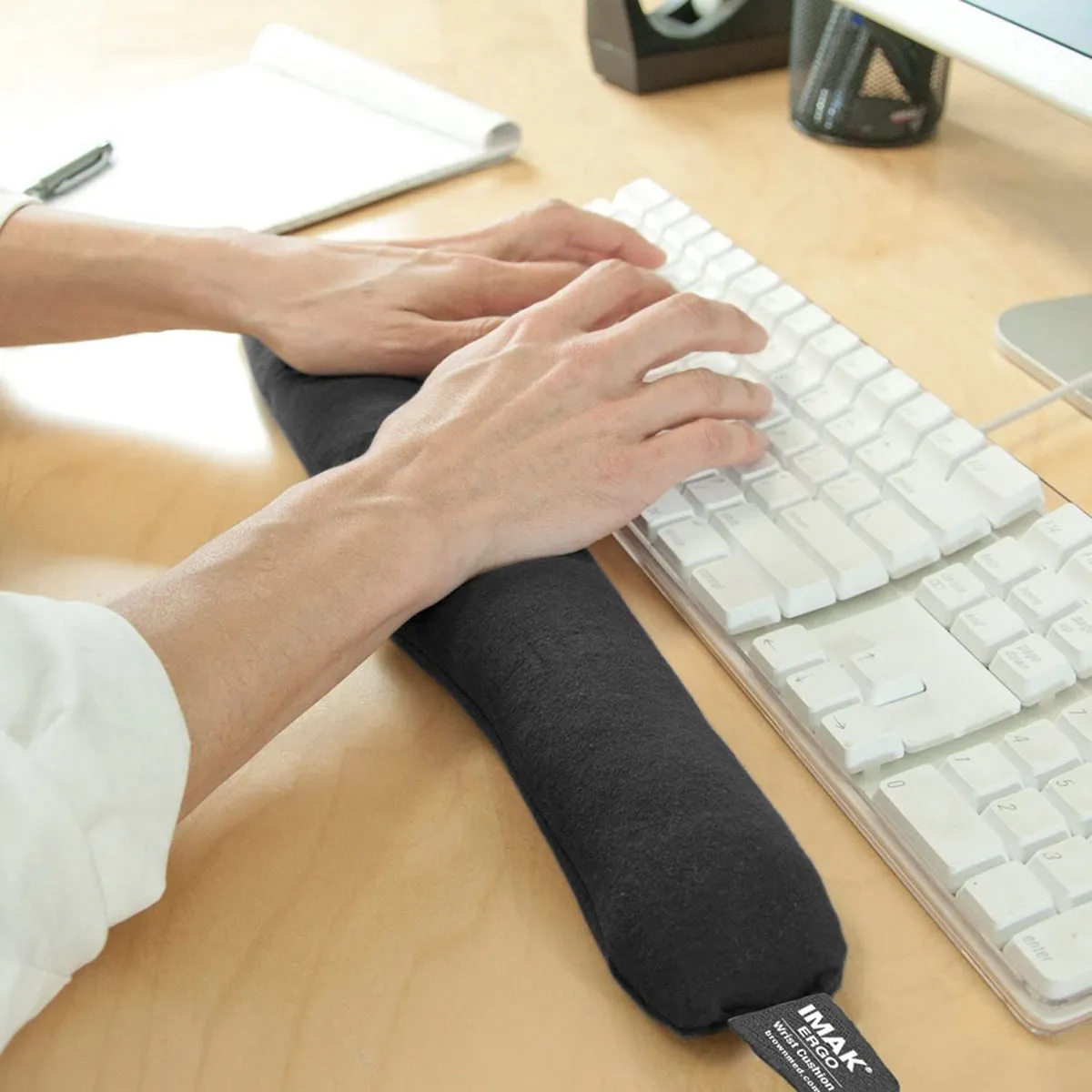 Brownmed IMAK Ergo Non-Skid Wrist Cushion for Keyboard - Black