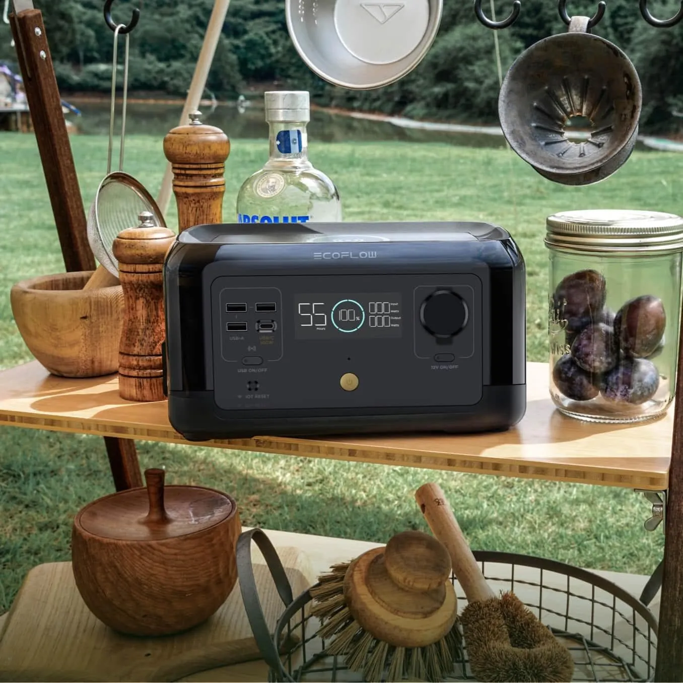 EcoFlow RIVER mini Portable Power Station Wireless Solar Generator