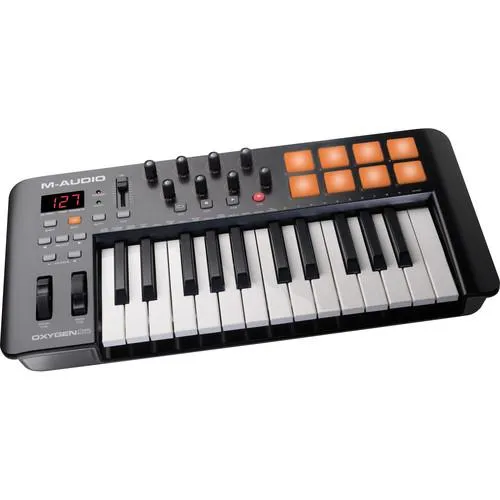 M-Audio OXYGEN 25 Iv USB/MIDI Keyboard Controller