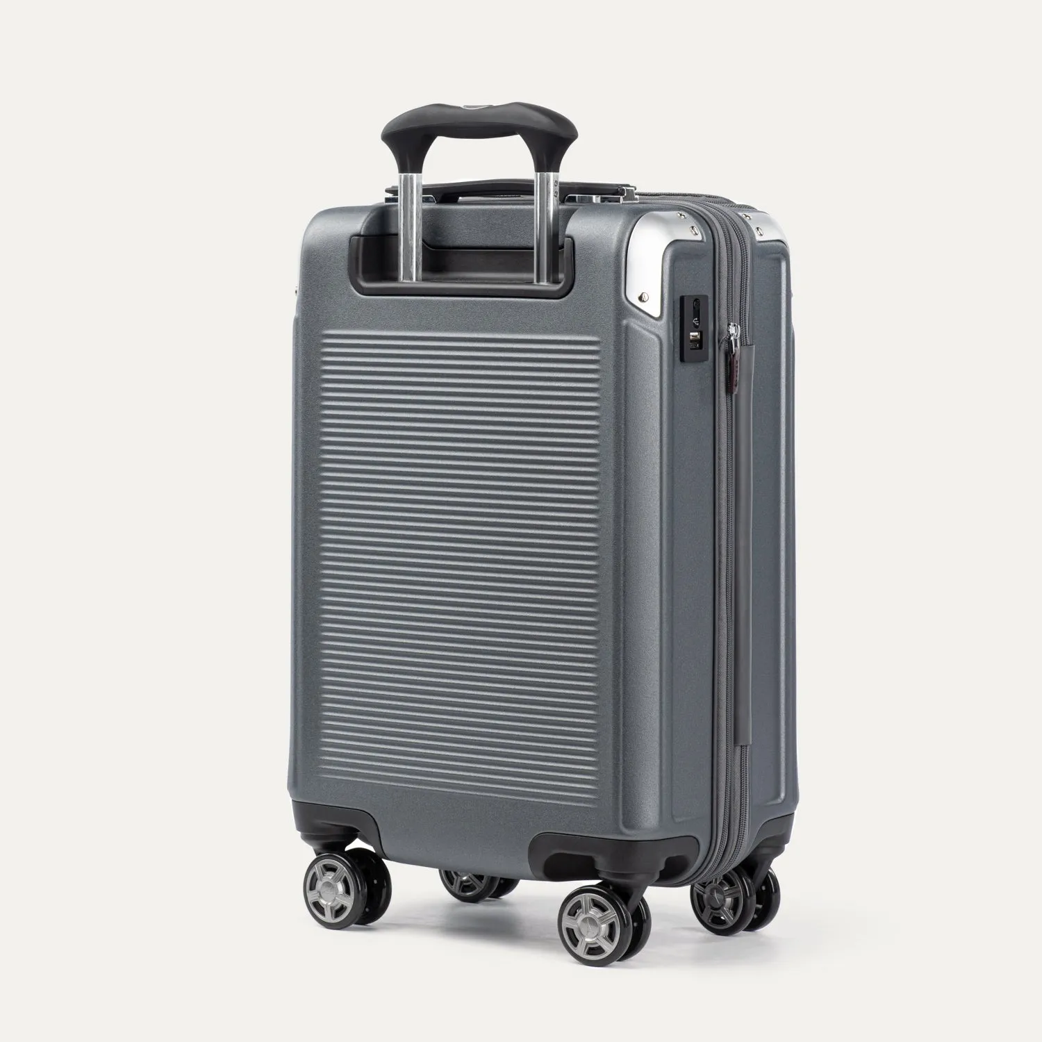 Platinum® Elite Carry-On Business Plus Hardside Spinner