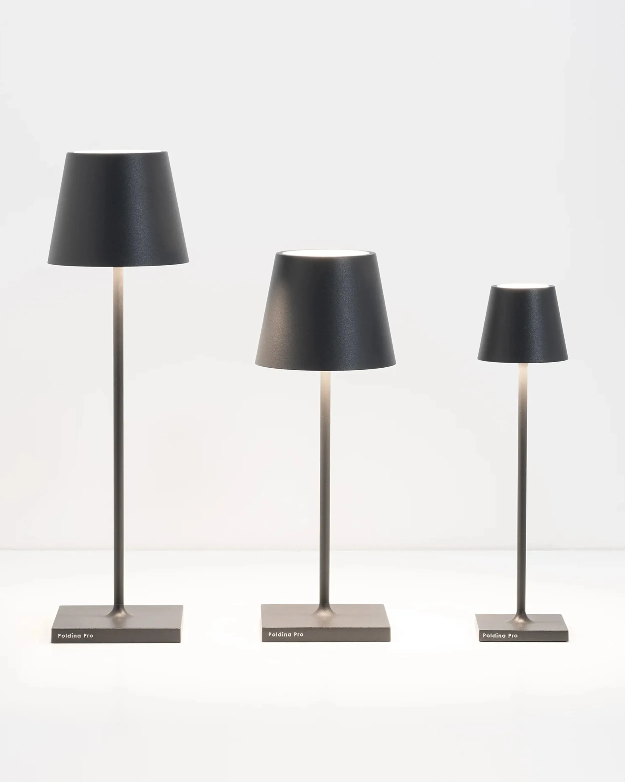 Zafferano Lampes à Porter Poldina micro table lamp