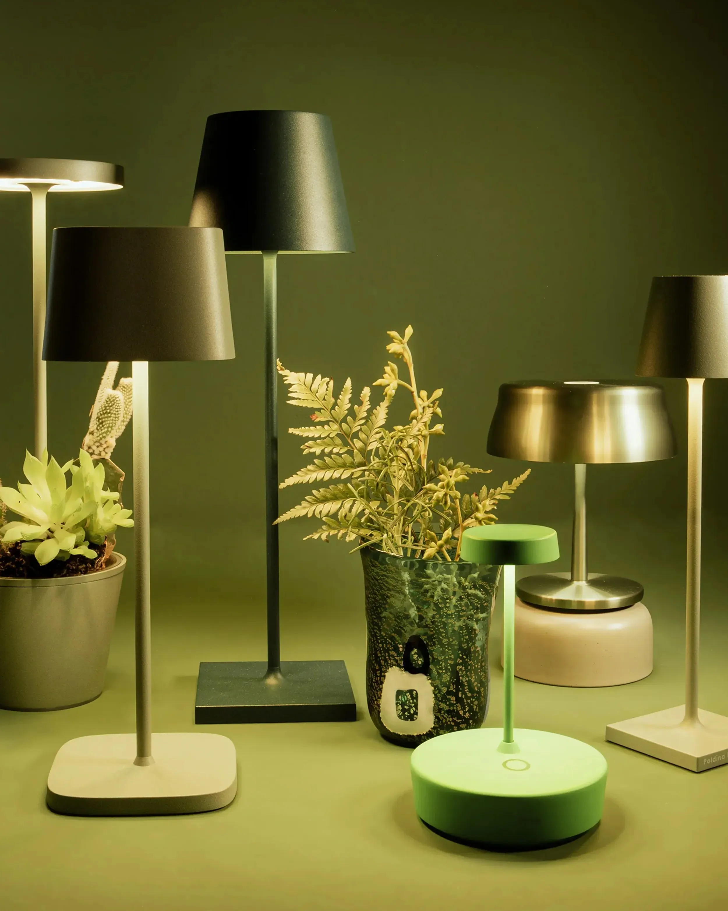 Zafferano Lampes à Porter Poldina micro table lamp